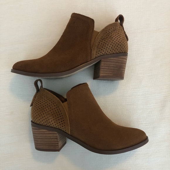 ‼️SOLD‼️ Steve Madden Ruebey Suede Bootie - Chestnut, 6.5 - Picture 2 of 14